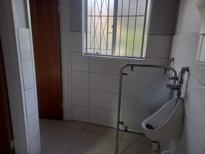 To Let commercial Property for Rent in Port Elizabeth Central Eastern Cape
